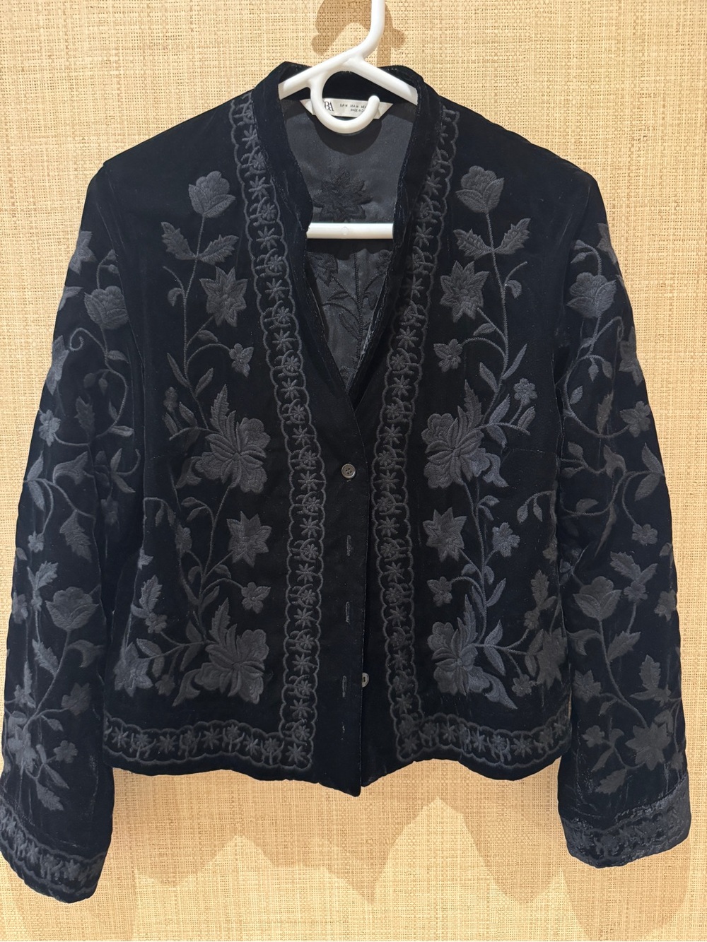 Zara Black Embroidered Velvet Blazer jacket